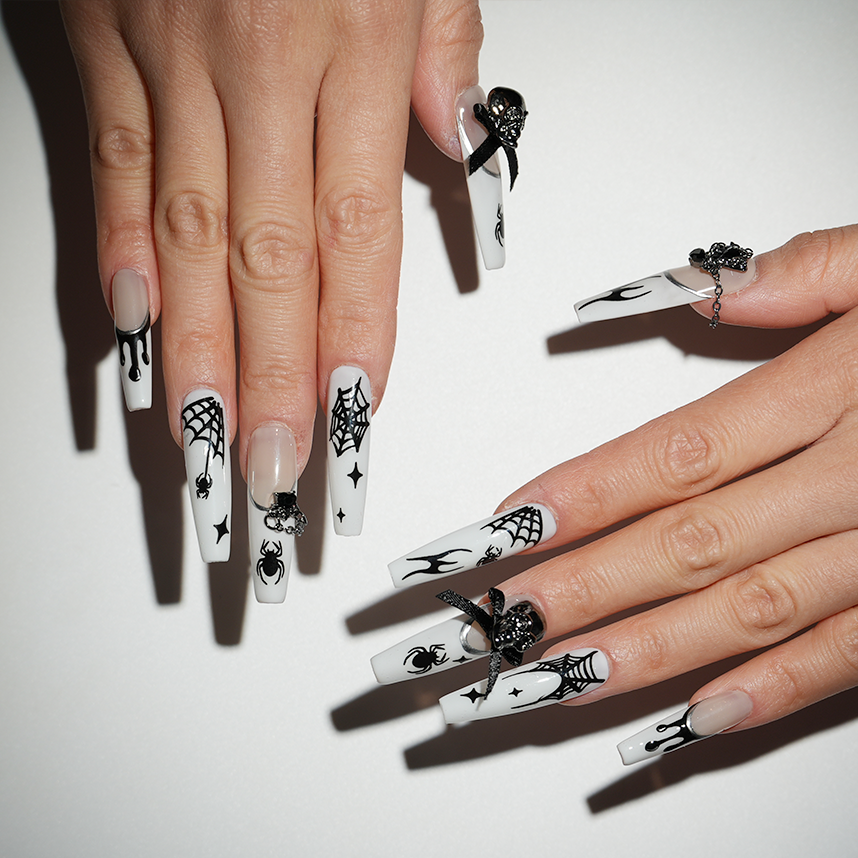 GOTHIC NIGHTMARE NAIL SET - Monow