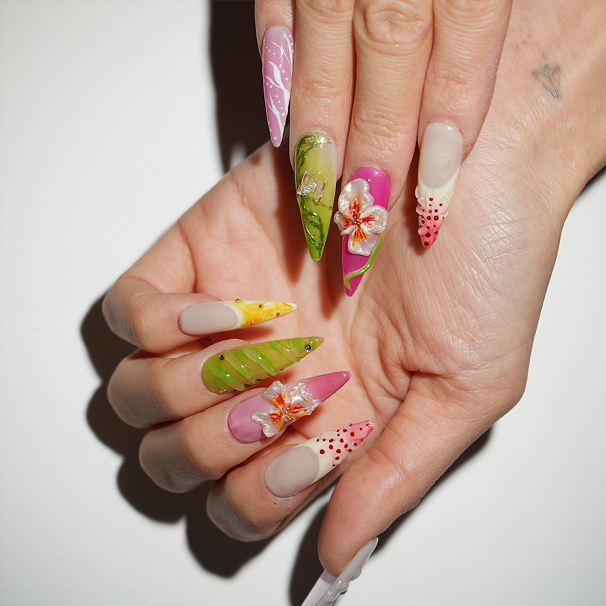 Tropical Bloom Nails - Monow