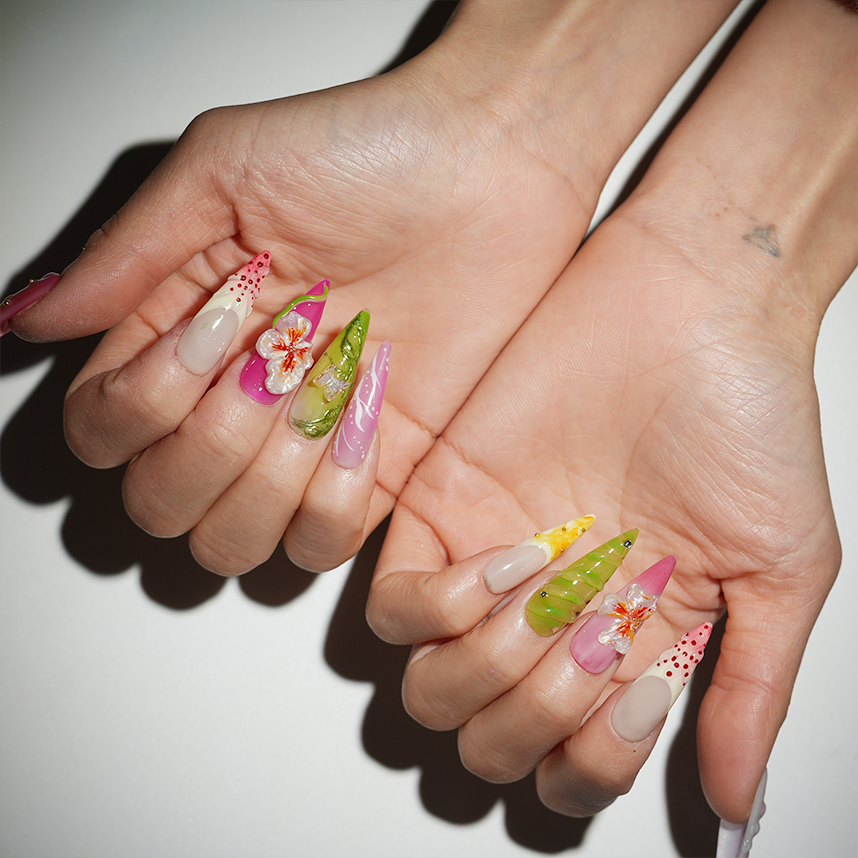 Tropical Bloom Nails - Monow