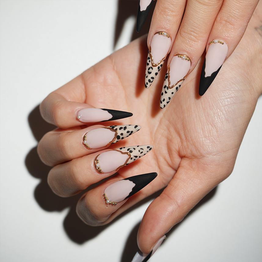 Safari Glam Nails - Monow