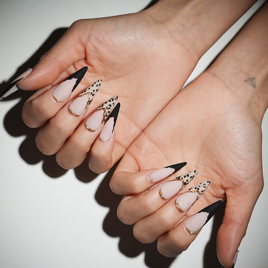 Safari Glam Nails - Monow