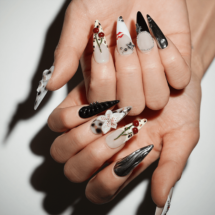 Gothic Blossom - Monow